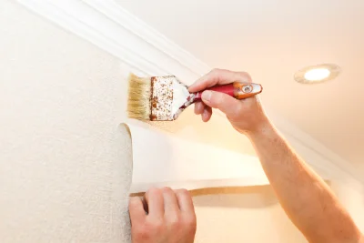Pose de papier peint à Ruan — revêtements muraux et toiles de verre